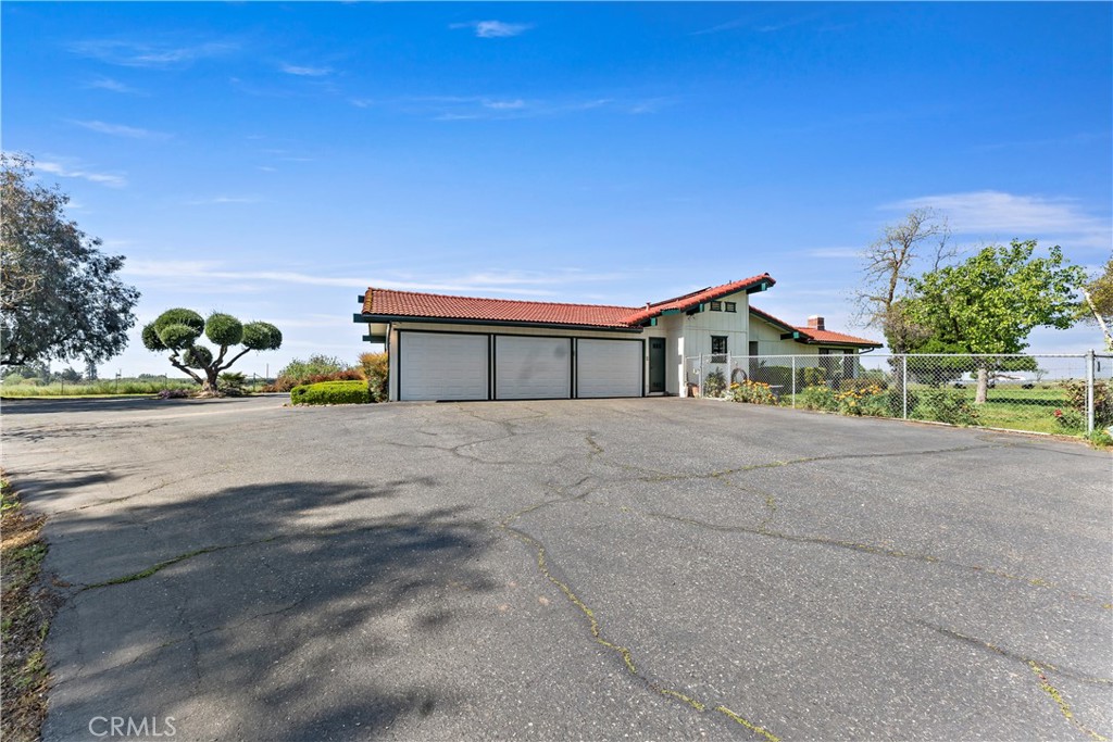 4776 Stetson, Clovis, CA 93619