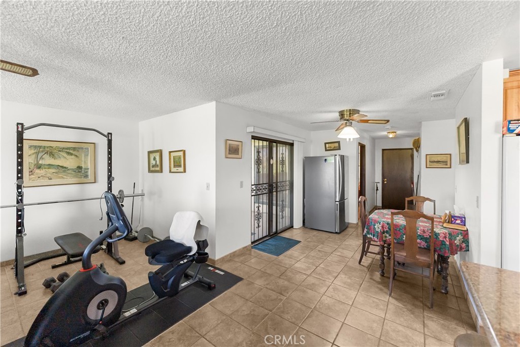 4776 Stetson, Clovis, CA 93619