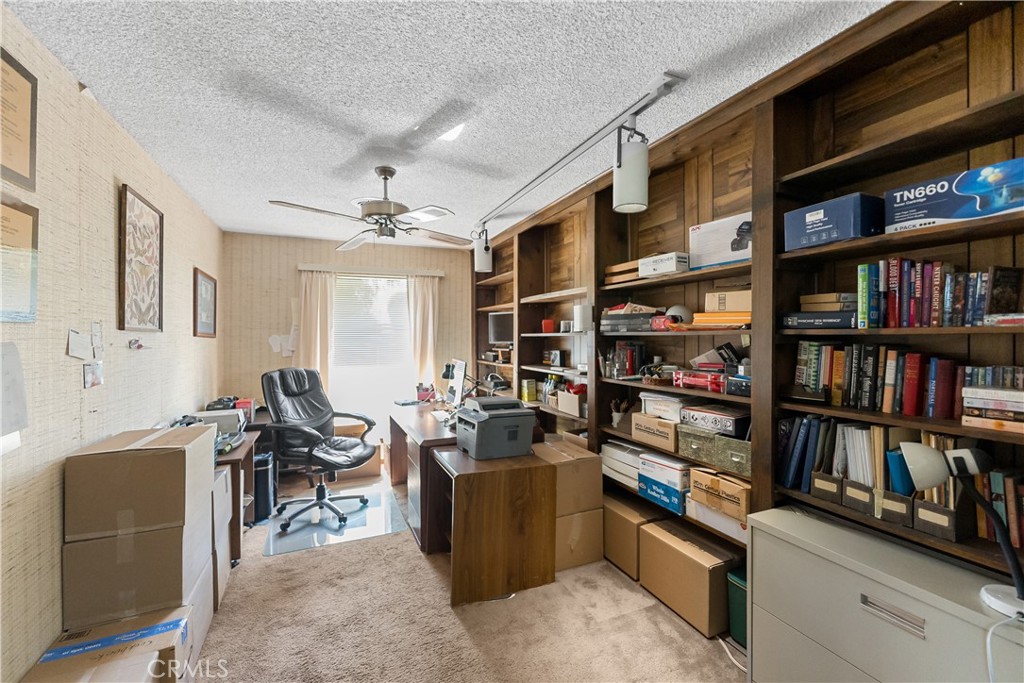 4776 Stetson, Clovis, CA 93619