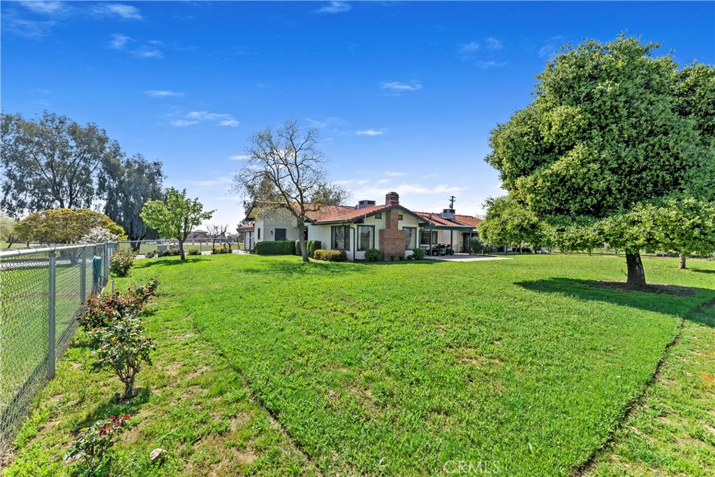 4776 Stetson, Clovis, CA 93619