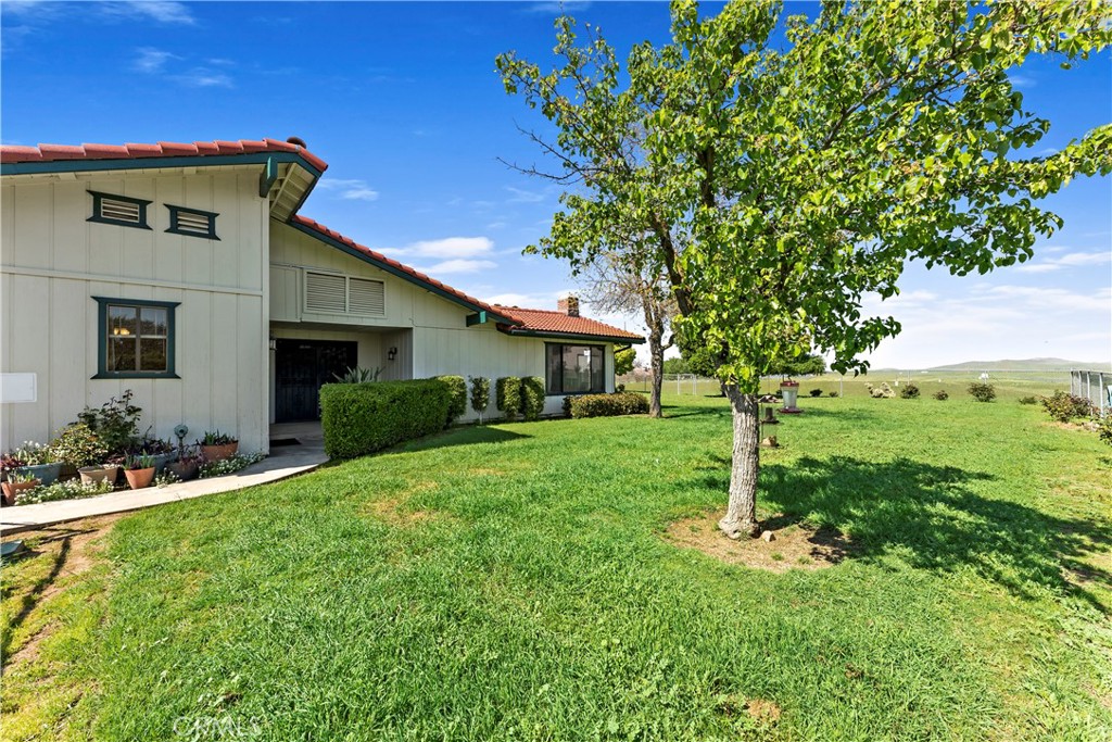 4776 Stetson, Clovis, CA 93619