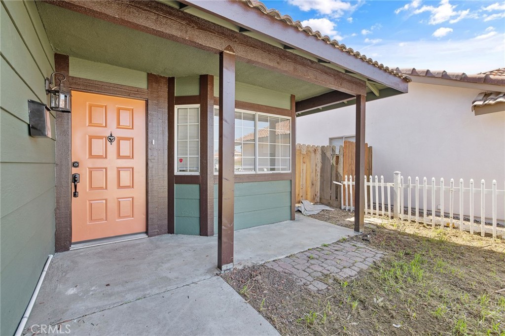 1171 State St, Hanford, CA 93230