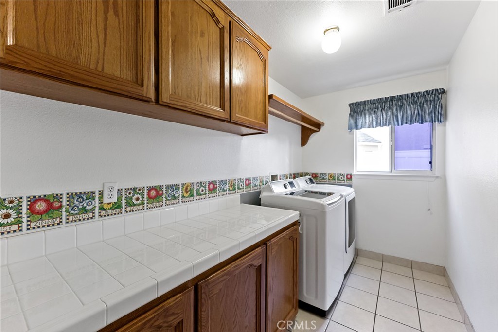 22 N Bliss, Clovis, CA 93611