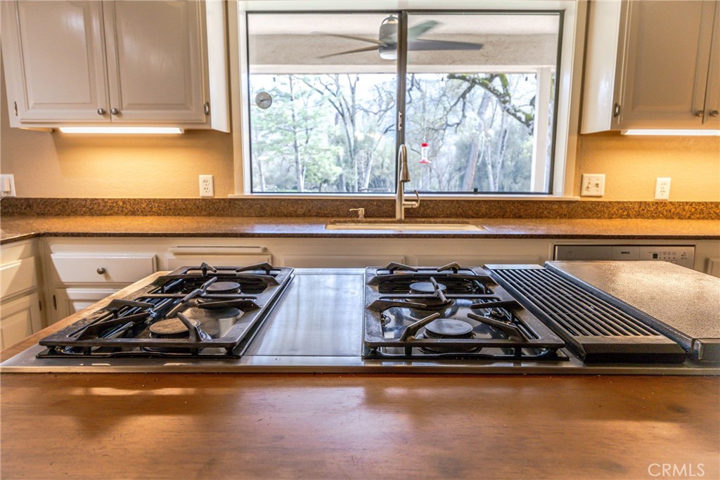 45344 S Oakview, Oakhurst, CA 93644