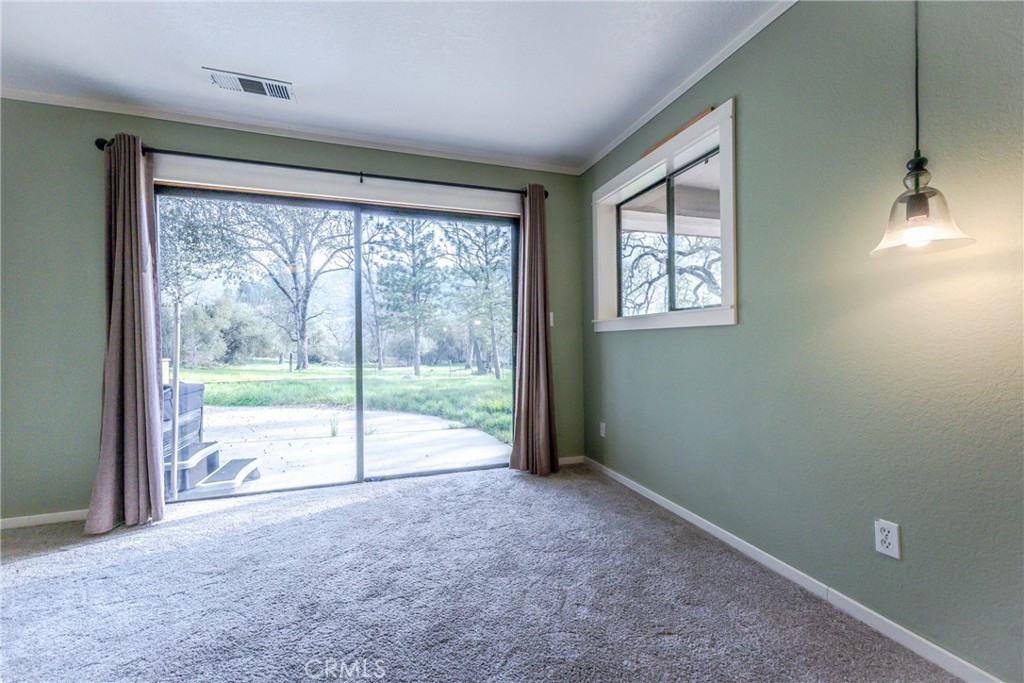 45344 S Oakview, Oakhurst, CA 93644