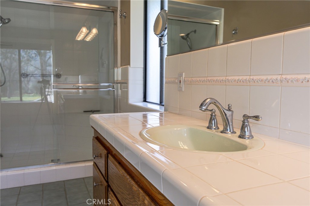 45344 S Oakview, Oakhurst, CA 93644