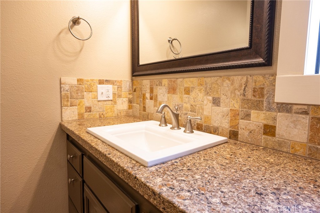 45344 S Oakview, Oakhurst, CA 93644