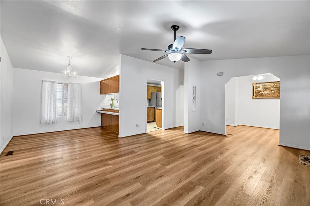 1218 E Cleveland Ave #142, Madera, CA 93638