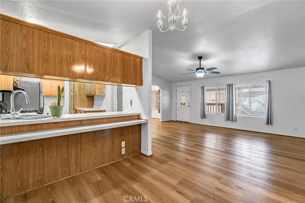 1218 E Cleveland Ave #142, Madera, CA 93638