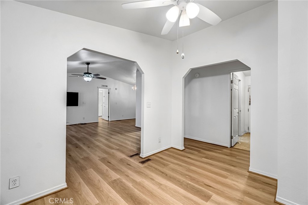 1218 E Cleveland Ave #142, Madera, CA 93638