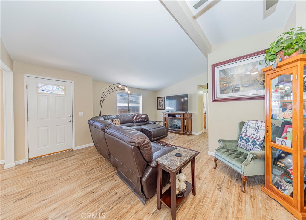 39737 Road 274 #58, Bass Lake, CA 93604