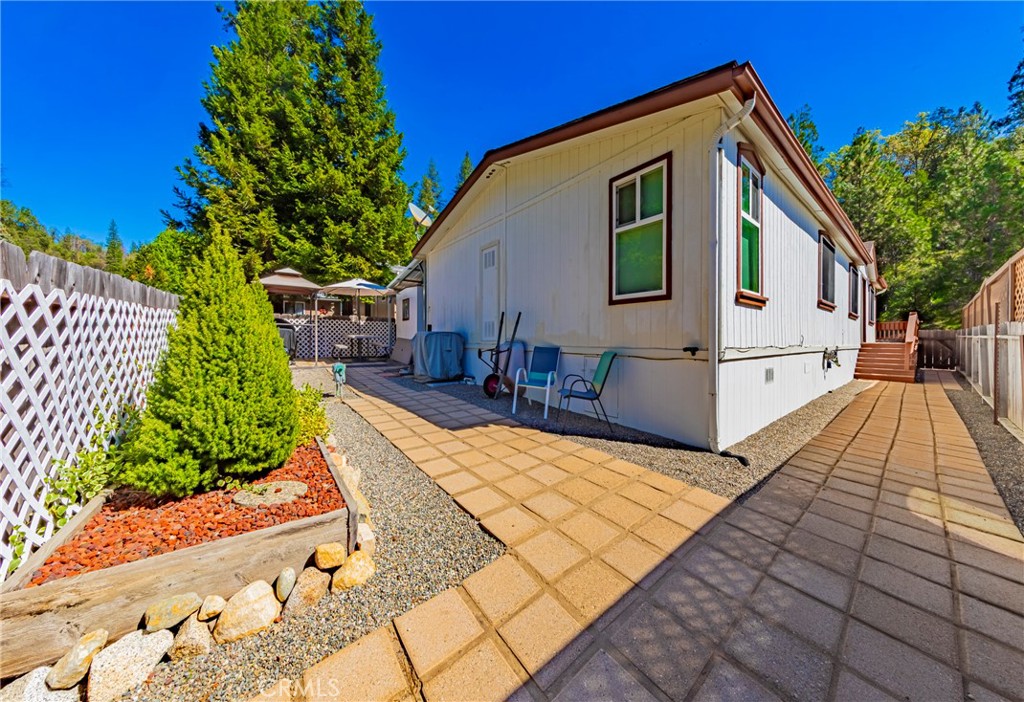 39737 Road 274 #58, Bass Lake, CA 93604