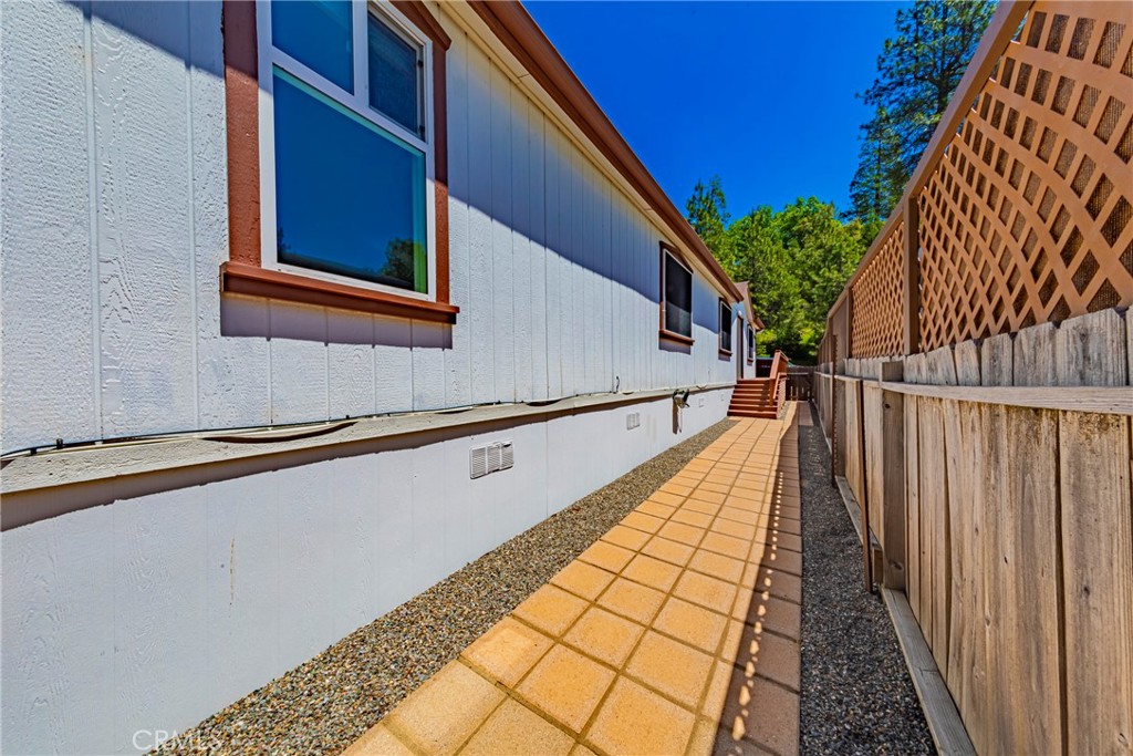 39737 Road 274 #58, Bass Lake, CA 93604