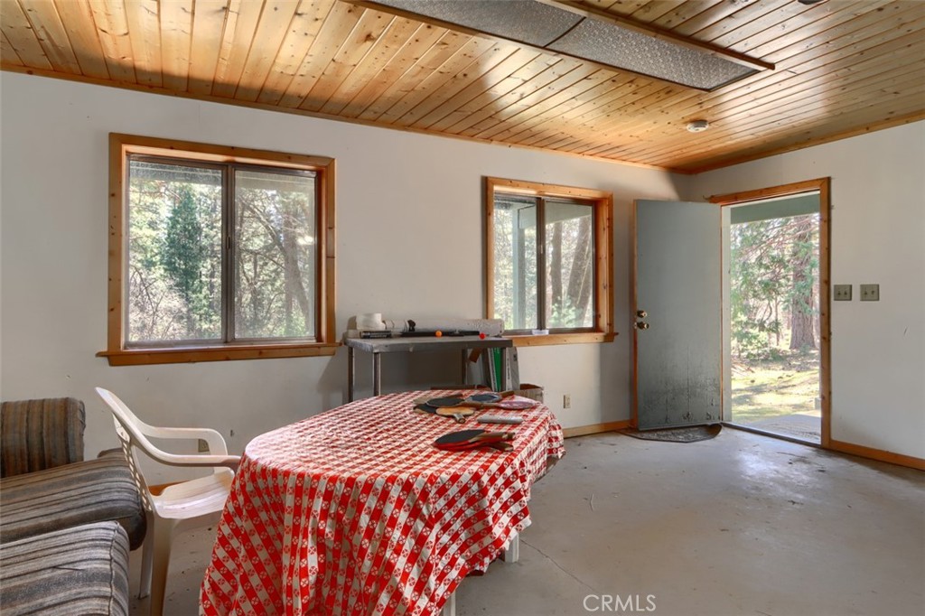 2701 Spelt, Yosemite, CA 95389