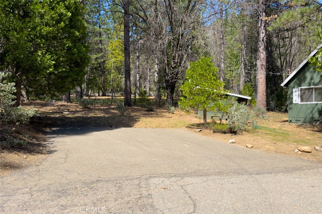 2701 Spelt, Yosemite, CA 95389