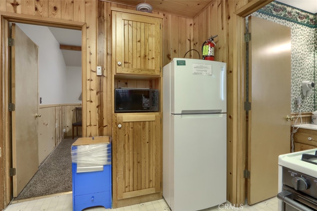 2701 Spelt, Yosemite, CA 95389