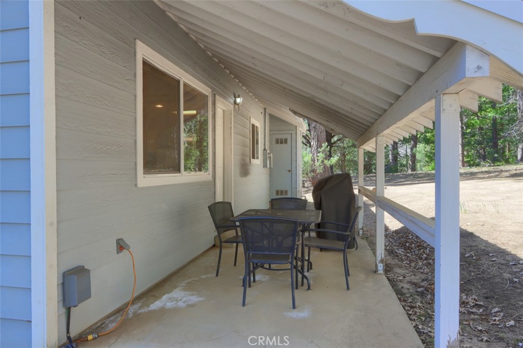 2701 Spelt, Yosemite, CA 95389