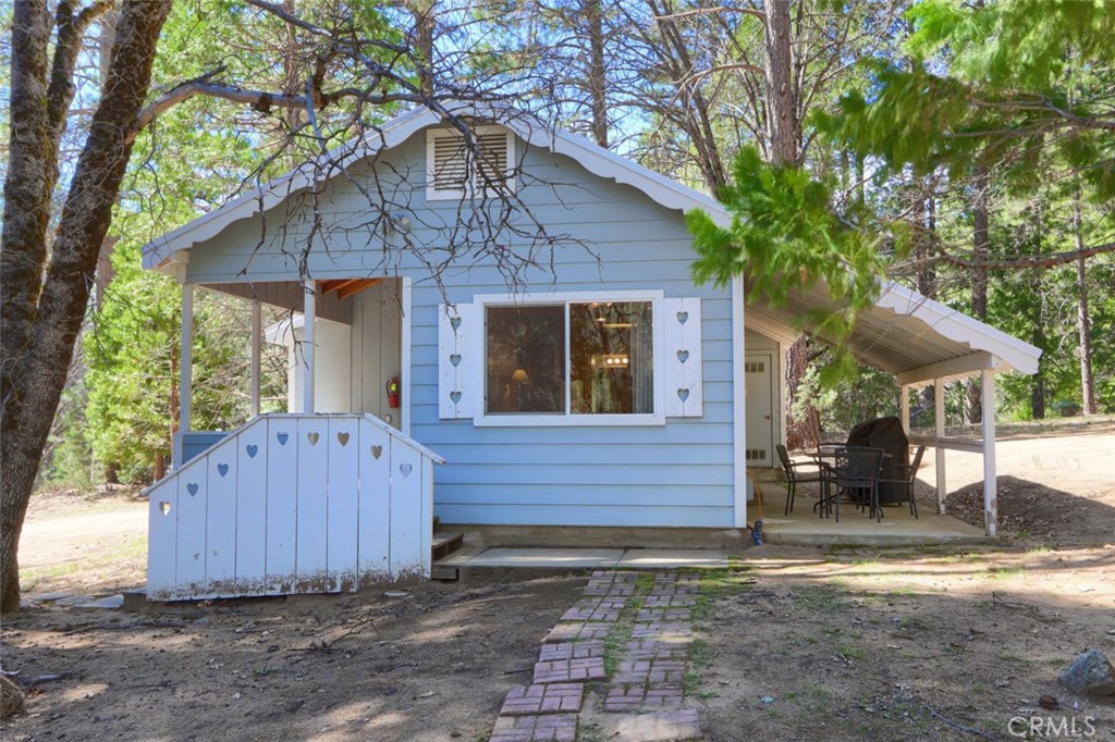 2701 Spelt, Yosemite, CA 95389