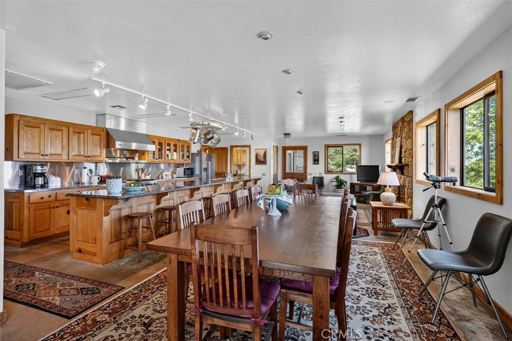 5851 Mount Bullion Ridge, Mariposa, CA 95338