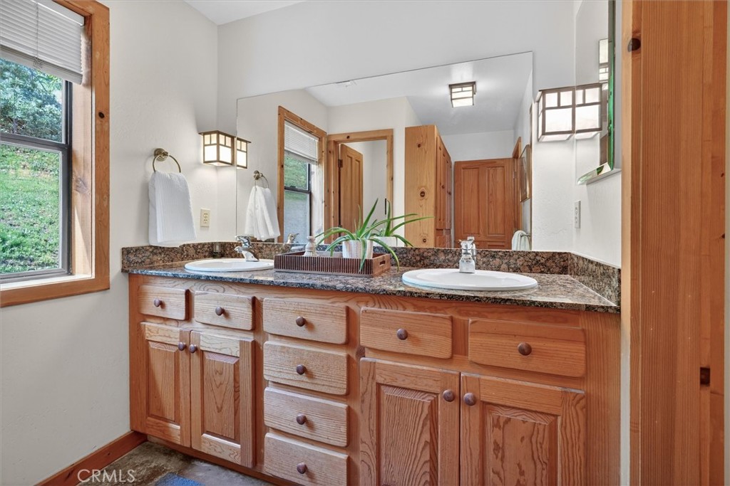 5851 Mount Bullion Ridge, Mariposa, CA 95338