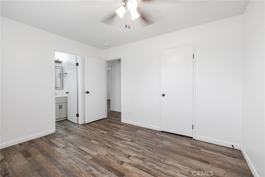 4312 W Dorothea Ave, Visalia, CA 93277