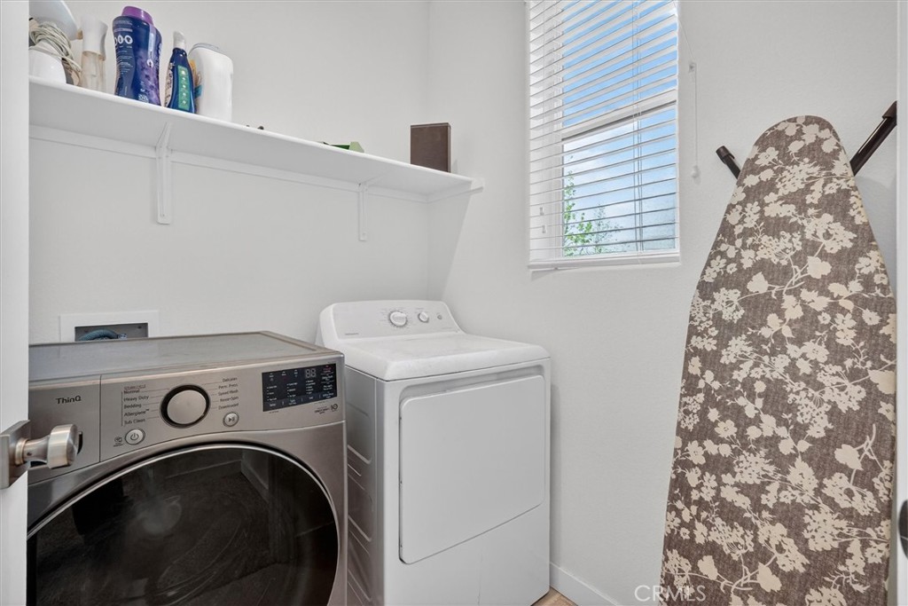 824 Katelyn Ave, Madera, CA 93636