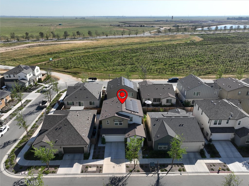 824 Katelyn Ave, Madera, CA 93636