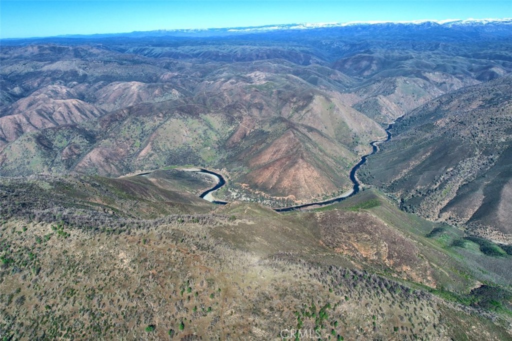 6894 N State Highway 49, Mariposa, CA 95338