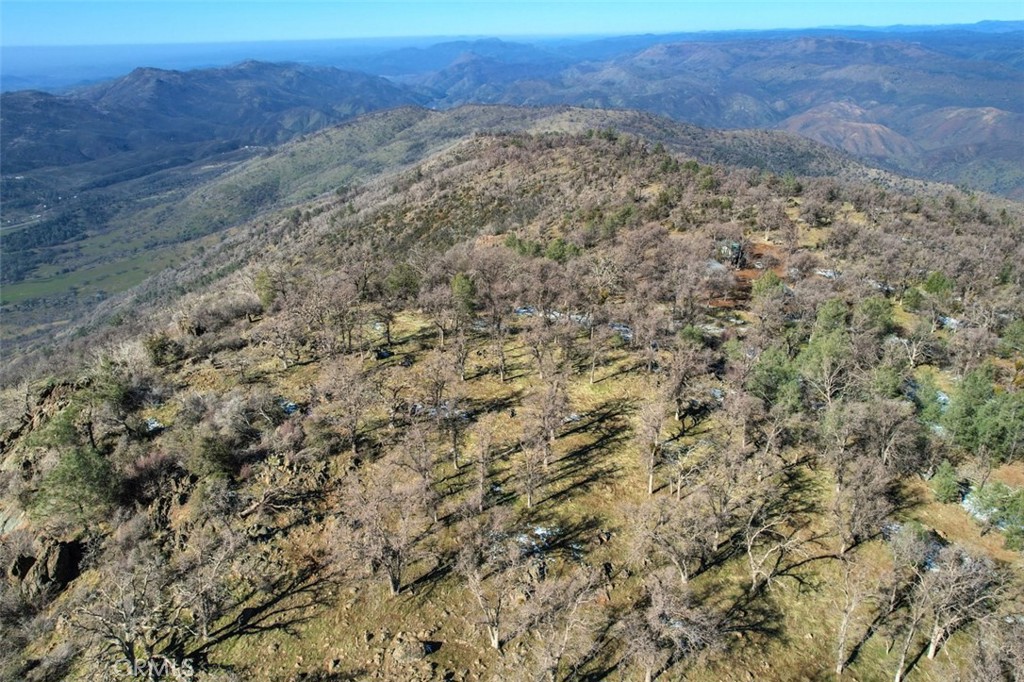 6894 N State Highway 49, Mariposa, CA 95338