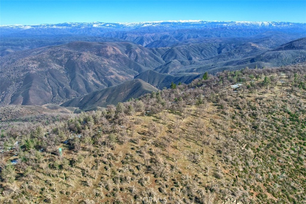 6894 N State Highway 49, Mariposa, CA 95338