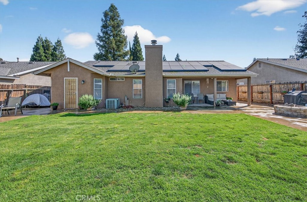 4752 W Mesa, Fresno, CA 93722