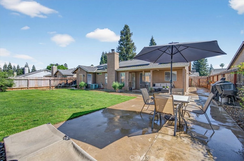 4752 W Mesa, Fresno, CA 93722