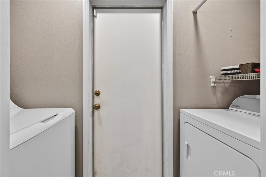 4752 W Mesa, Fresno, CA 93722