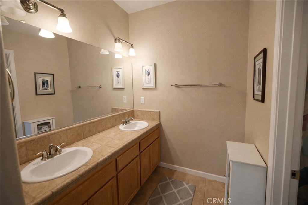 41121 Long Hollow, Coarsegold, CA 93614