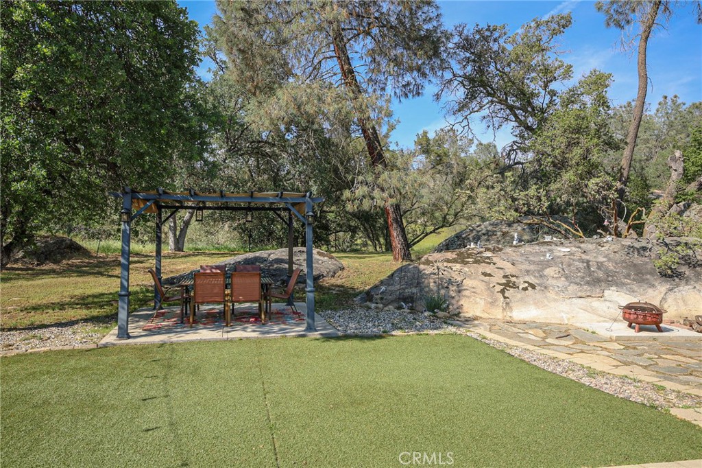 41121 Long Hollow, Coarsegold, CA 93614