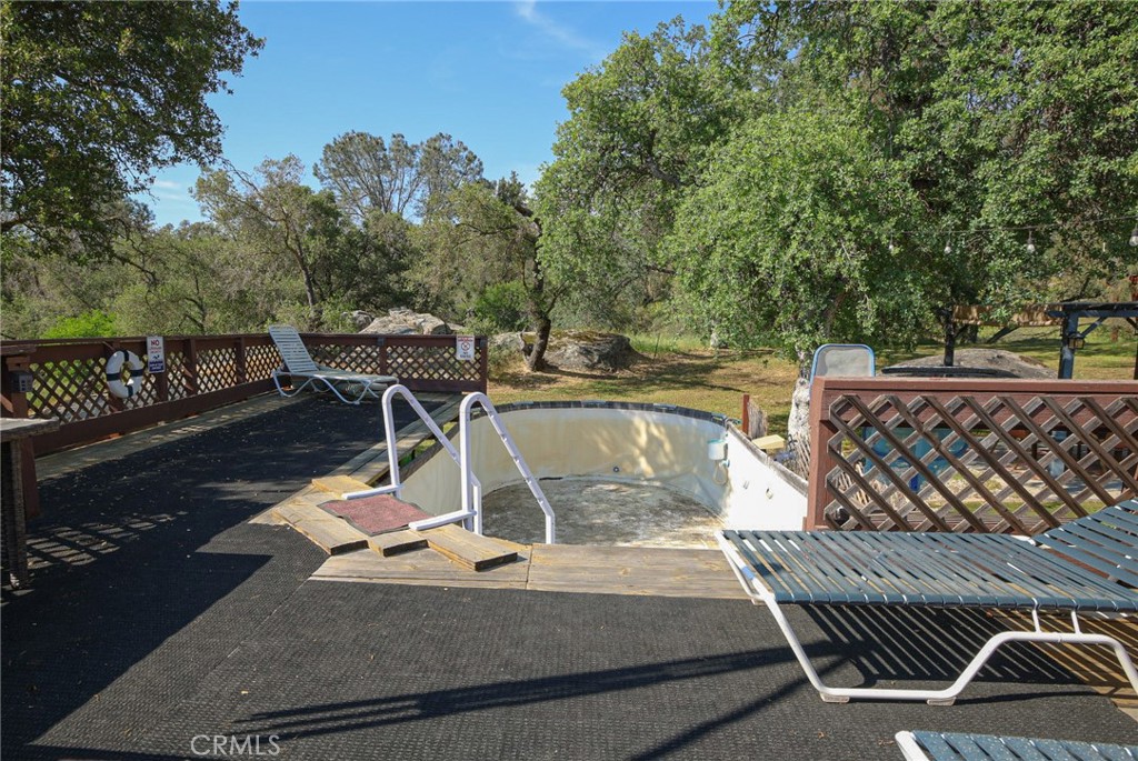 41121 Long Hollow, Coarsegold, CA 93614