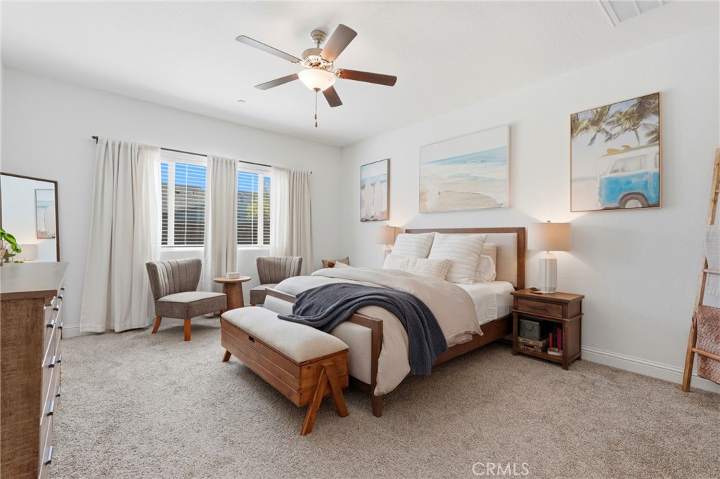 2587 W Heather, Hanford, CA 93230