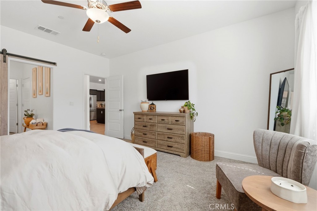 2587 W Heather, Hanford, CA 93230