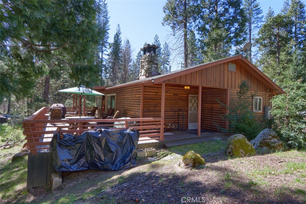 2580 River, Wawona, CA 95389