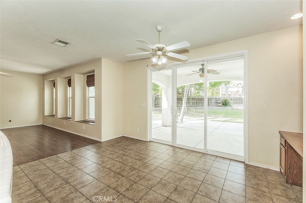 1377 Fenmore, Sanger, CA 93657