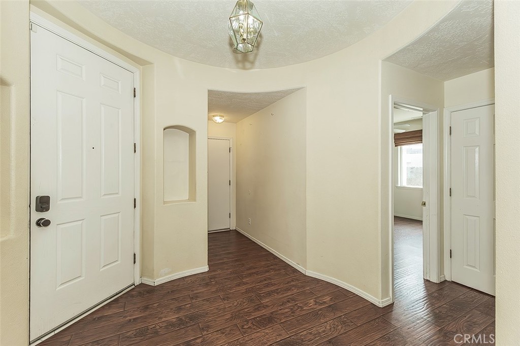 1377 Fenmore, Sanger, CA 93657