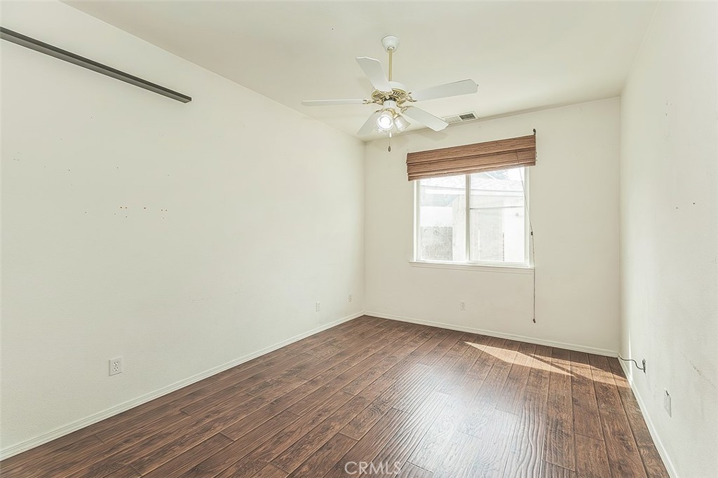 1377 Fenmore, Sanger, CA 93657