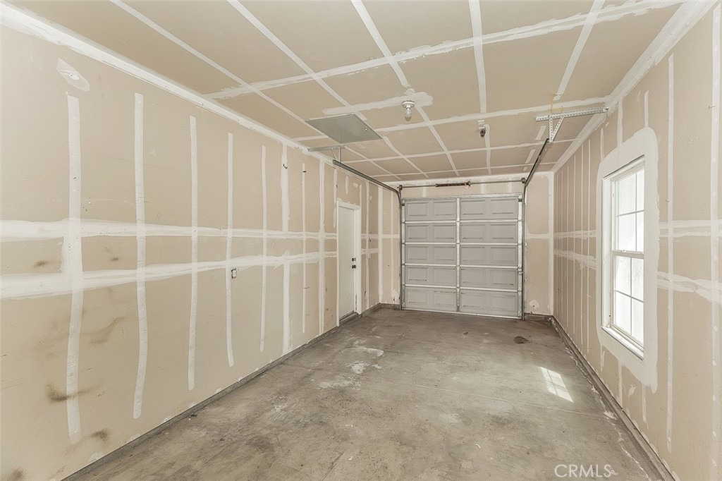 1377 Fenmore, Sanger, CA 93657