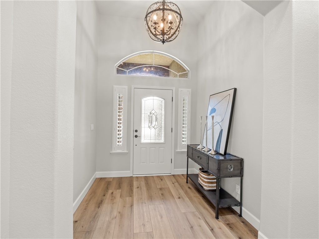 1582 E Revere, Fresno, CA 93720