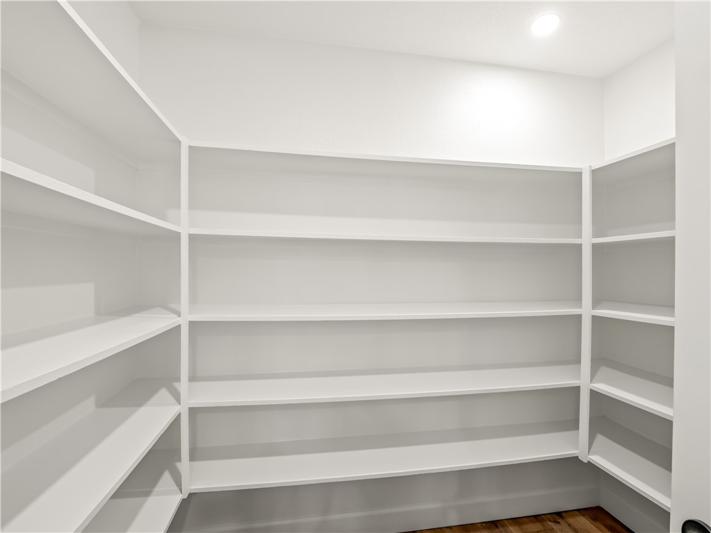 1582 E Revere, Fresno, CA 93720