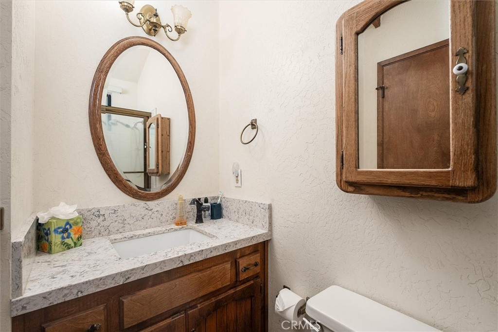 36232 Finegold Creek, North Fork, CA 93643