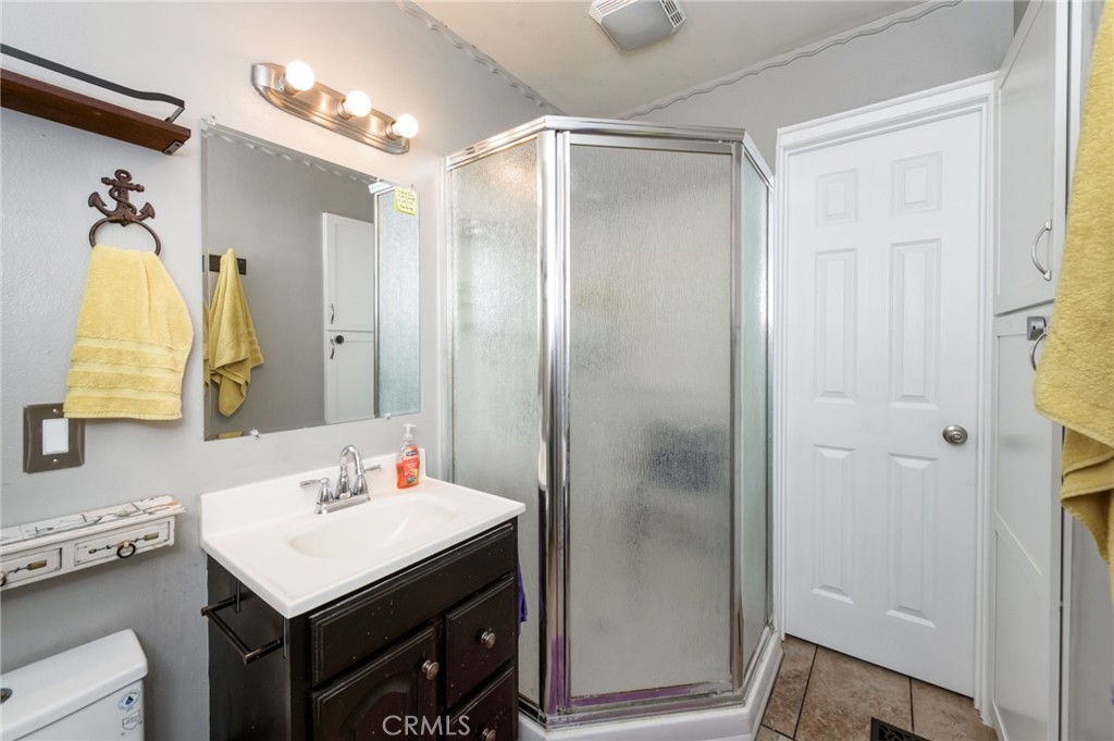 1407 E Princeton, Fresno, CA 93704