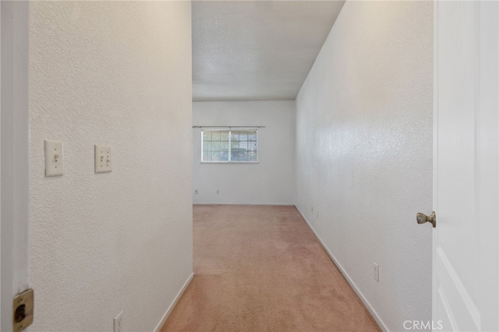 16808 W Palmer Ave, Huron, CA 93234