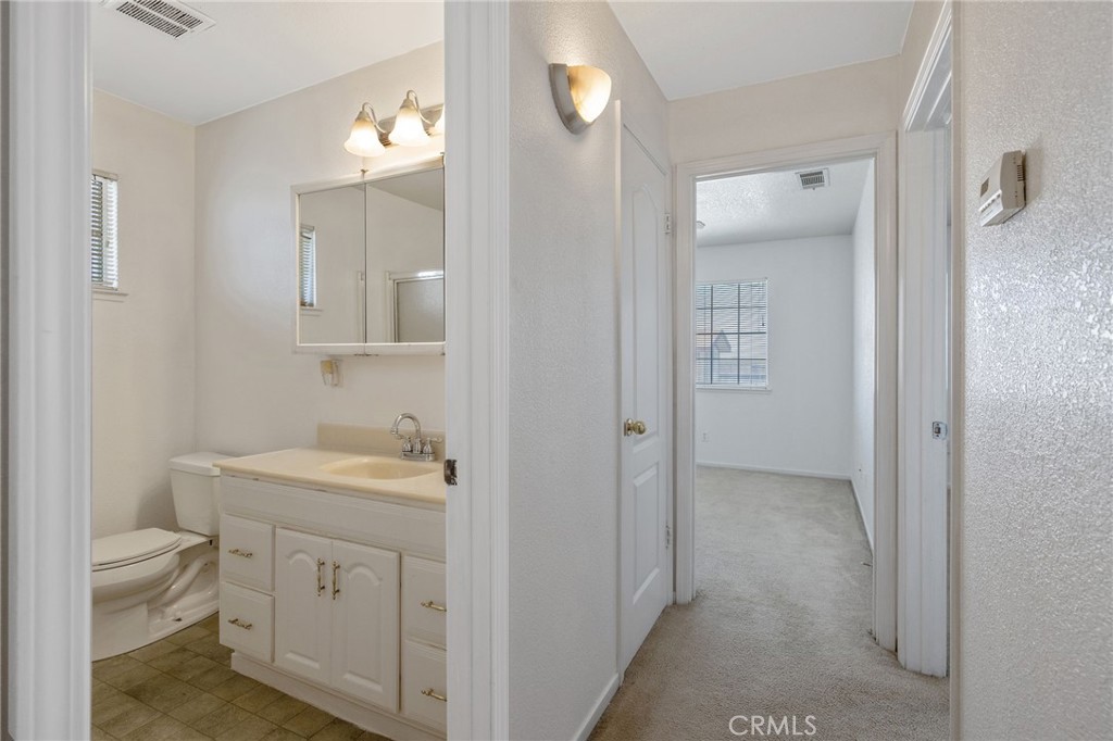 16808 W Palmer Ave, Huron, CA 93234