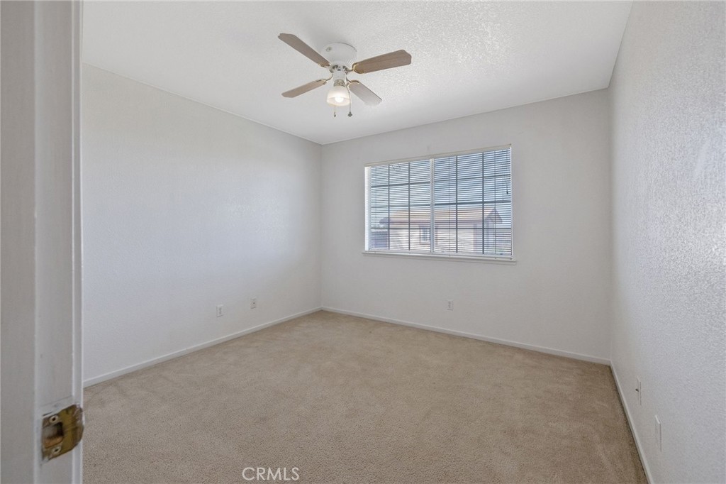 16808 W Palmer Ave, Huron, CA 93234